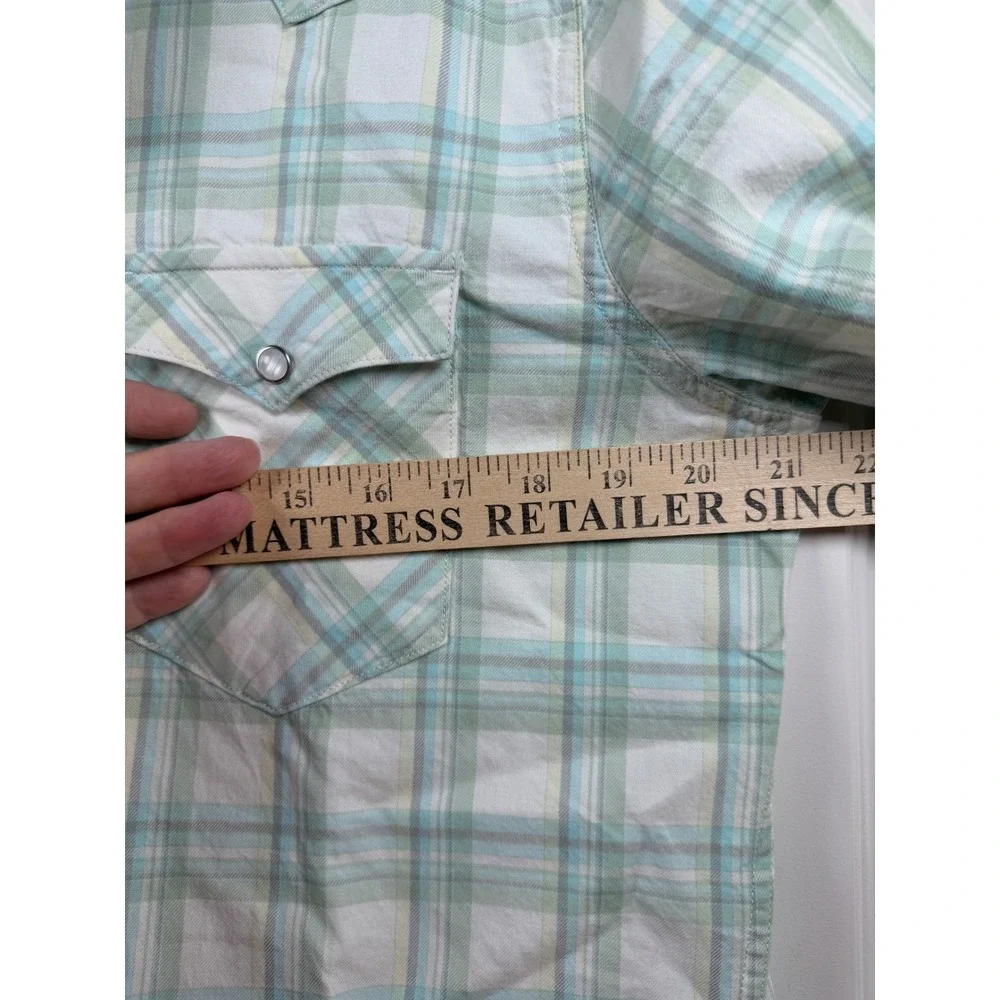Levis Western Standard Fit Pearl Snap Shirt Mens Medium Green White Plaid NWT